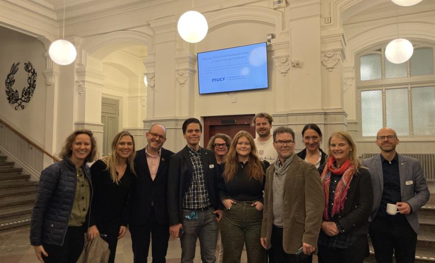 Bilden visar personer som ingår i Demokratimentorsnätverket